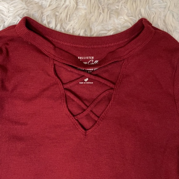 Hollister Burgundy Long‎ Sleeve Crop- Size Small - Picture 5 of 8